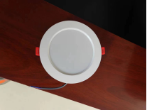 75暗装筒灯（75mm）